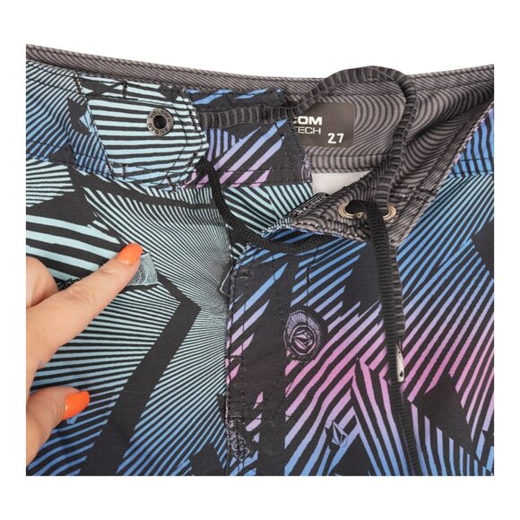 EUC Volcom Young Men's Board Shorts Swim Trunks‎ Size 27 - Picture 5 of 8